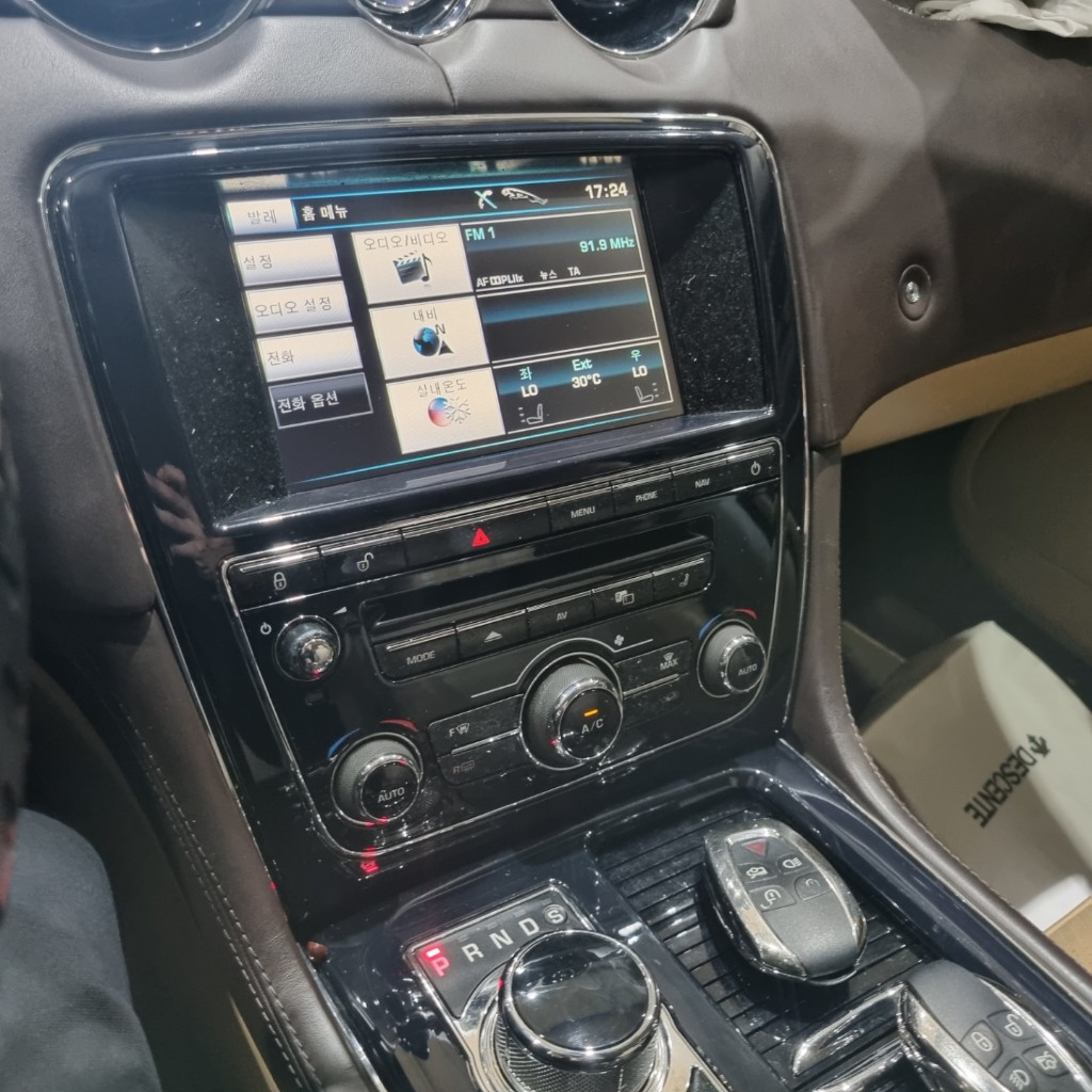 Jaguar Xj 3.0d 2012 SAJAA2222CNV34105 Image 7