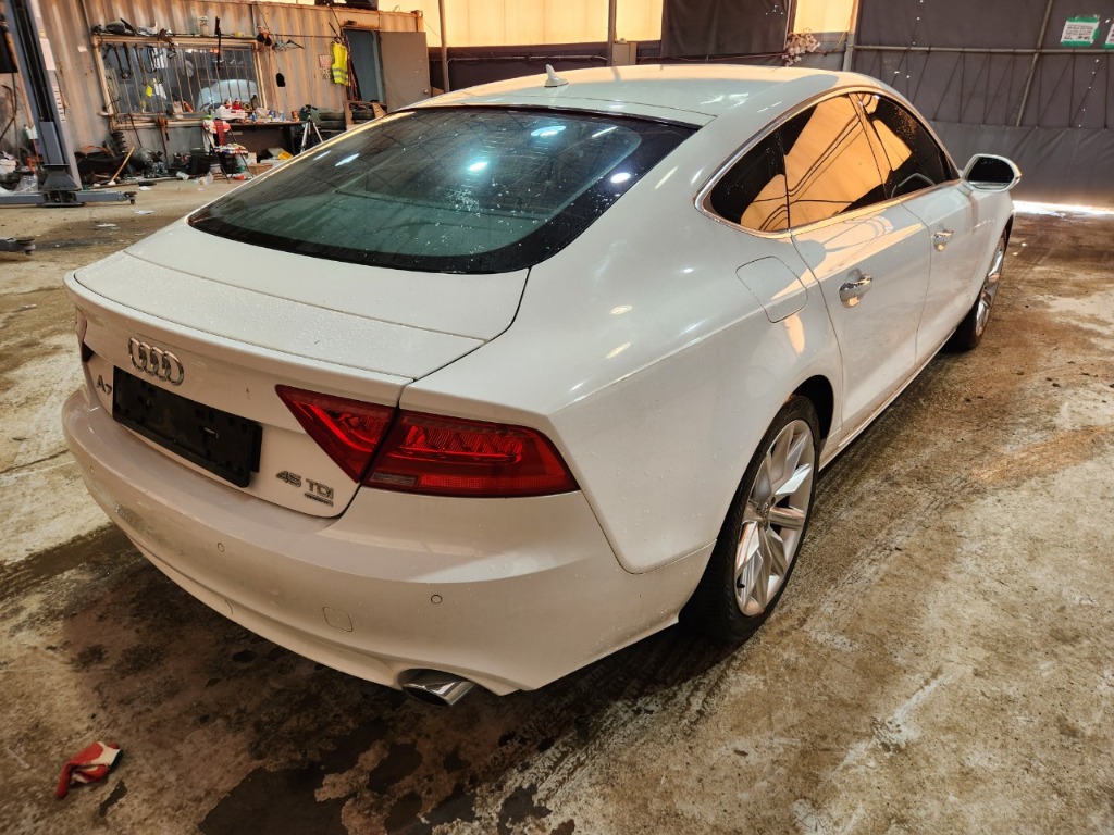 WAUZZZ4G3FN053986 Audi A7