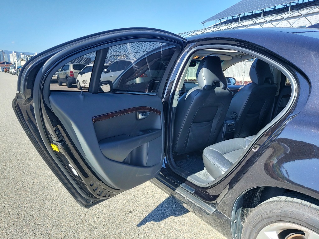 Volvo S80 2008 YV1AS714081075840 Image 33