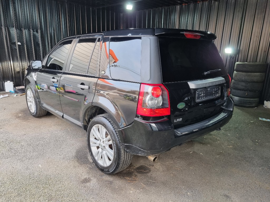 Land Rover LR2 2010 SALFT2BN6AH181039 Image 13