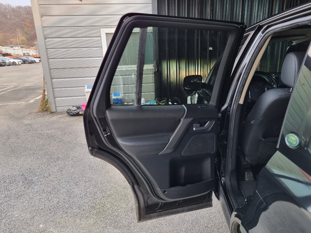 Land Rover LR2 2010 SALFT2BN6AH181039 Image 7