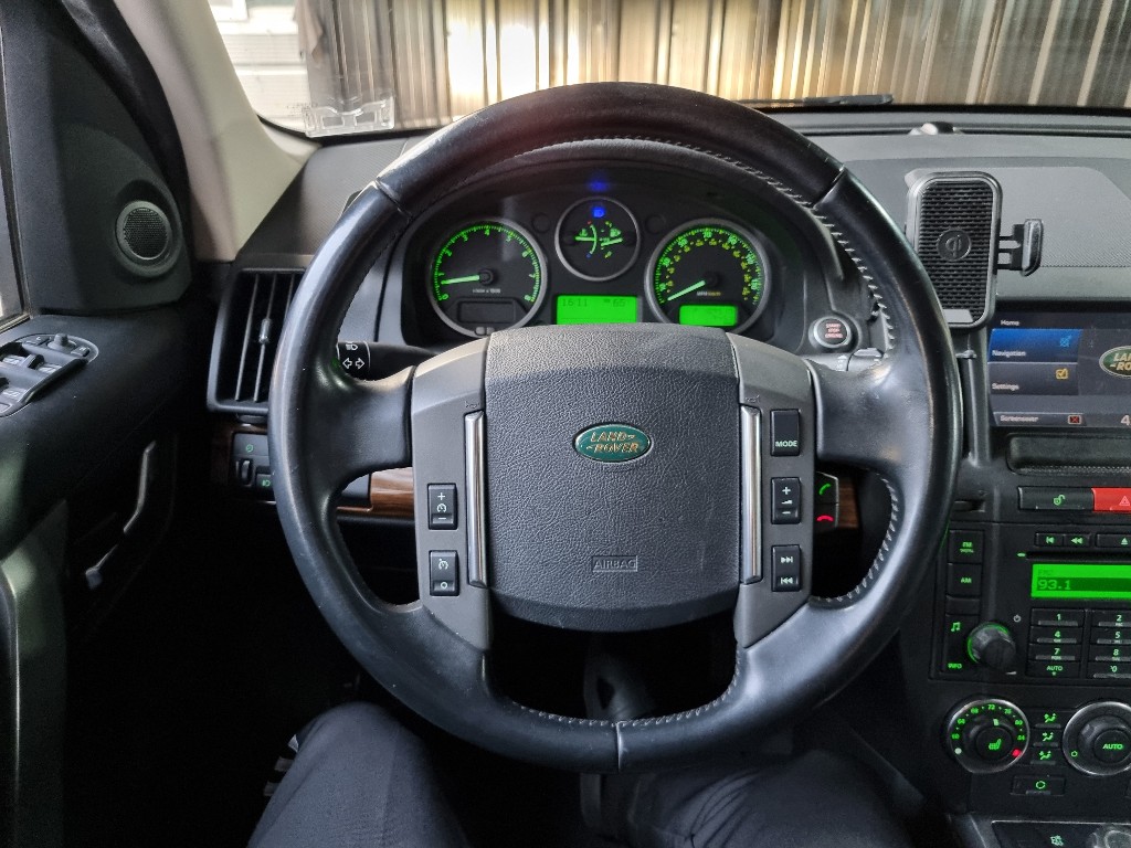Land Rover LR2 2010 SALFT2BN6AH181039 Image 17