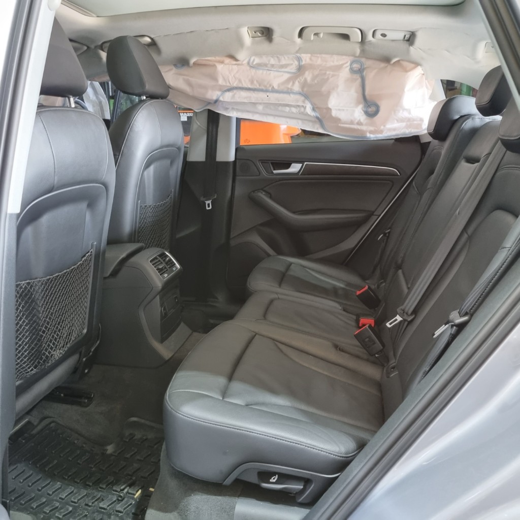 WAUZZZ8R0FA127271 Audi Q5