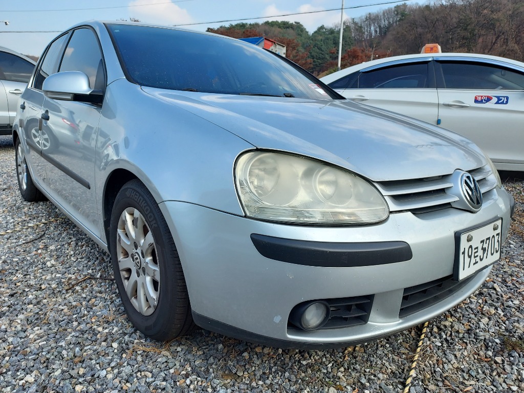 WVWZZZ1KZ5W076291 Volkswagen GOLF