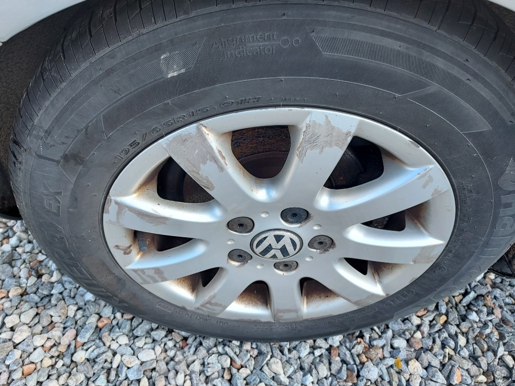 WVWZZZ1KZ5W076291 Volkswagen GOLF