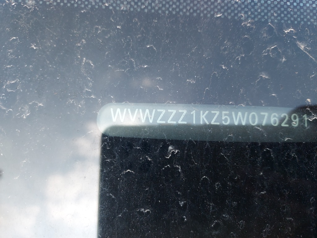 WVWZZZ1KZ5W076291 Volkswagen GOLF