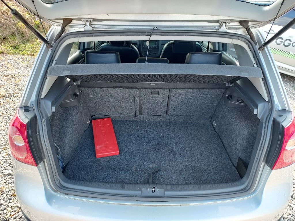 WVWZZZ1KZ5W076291 Volkswagen GOLF