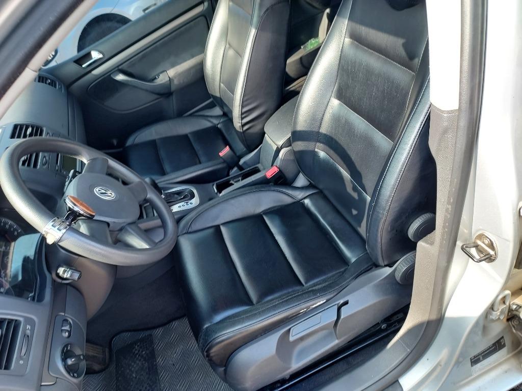WVWZZZ1KZ5W076291 Volkswagen GOLF