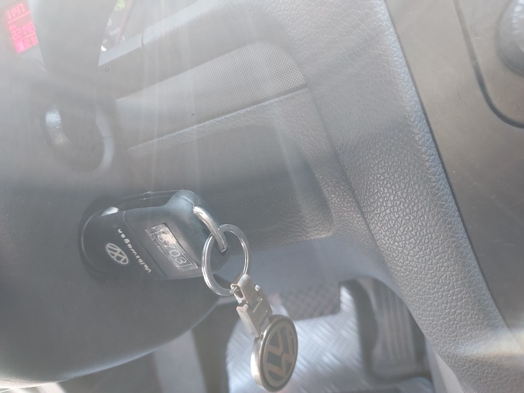WVWZZZ1KZ5W076291 Volkswagen GOLF