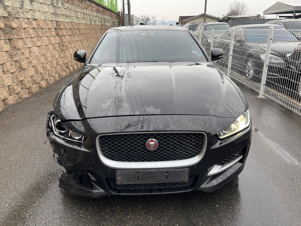 SAJAB4BNXGA924904 Jaguar Xe 20d