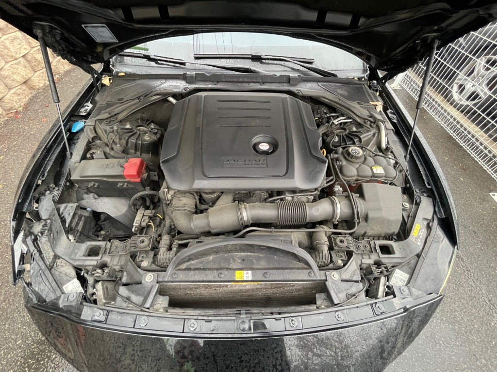 SAJAB4BNXGA924904 Jaguar Xe 20d