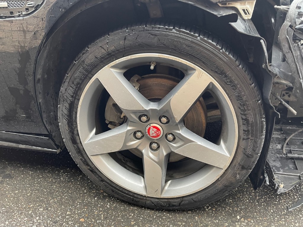 SAJAB4BNXGA924904 Jaguar Xe 20d
