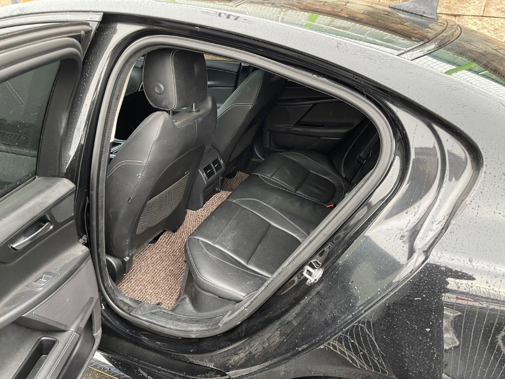 SAJAB4BNXGA924904 Jaguar Xe 20d