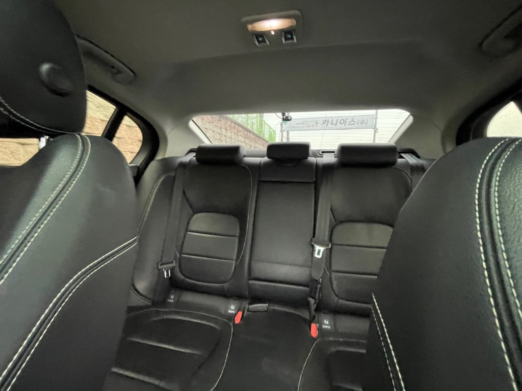 SAJAB4BNXGA924904 Jaguar Xe 20d
