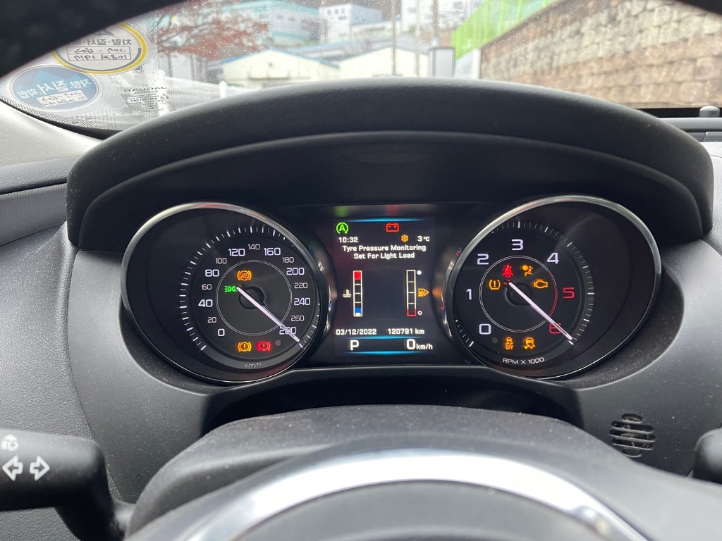 SAJAB4BNXGA924904 Jaguar Xe 20d