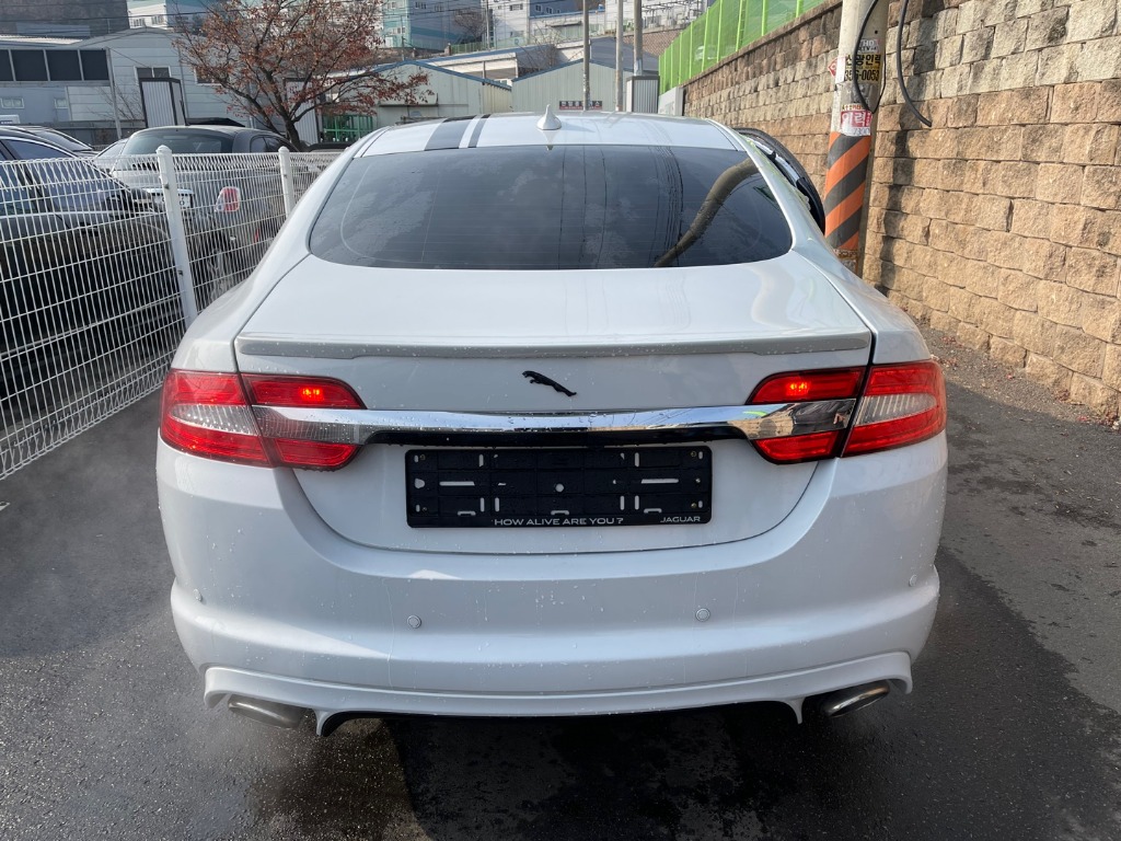 SAJAA05S6FPU70286 Jaguar New Xf