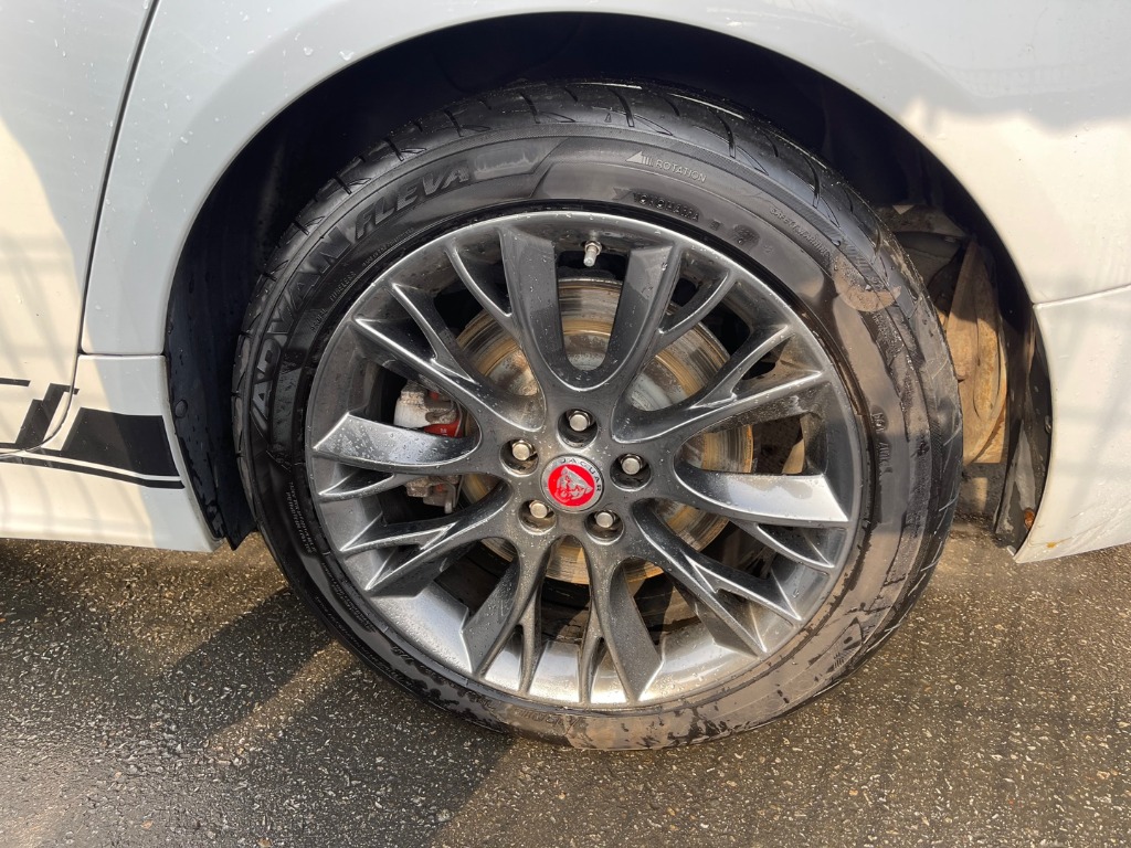 SAJAA05S6FPU70286 Jaguar New Xf