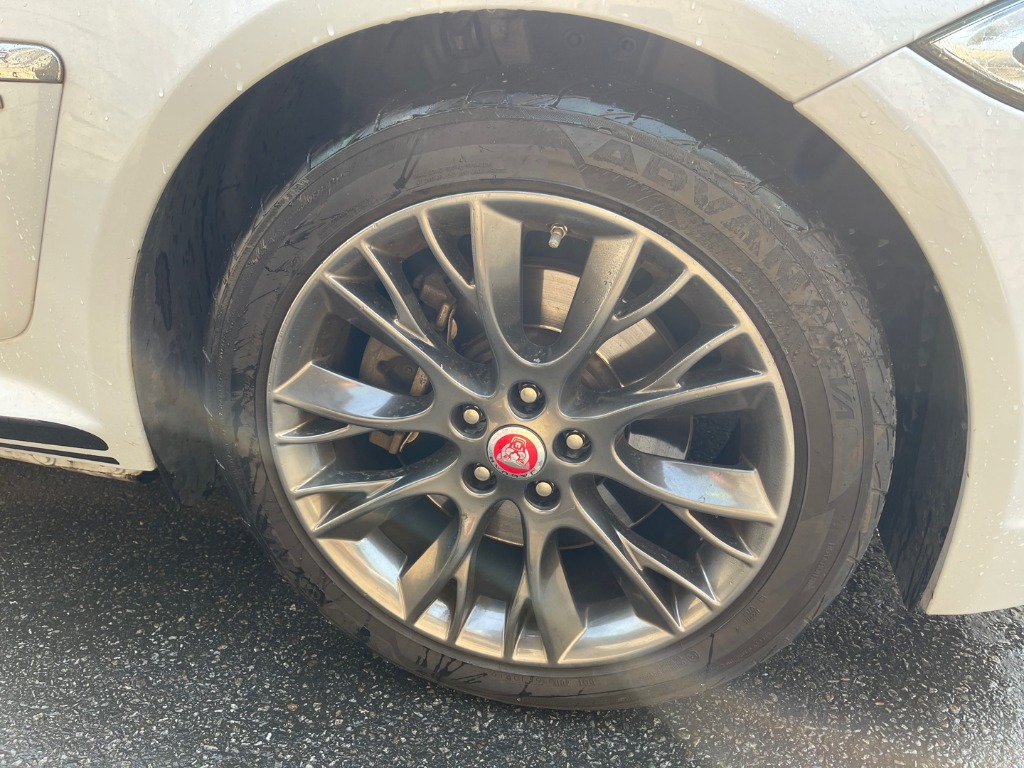 SAJAA05S6FPU70286 Jaguar New Xf