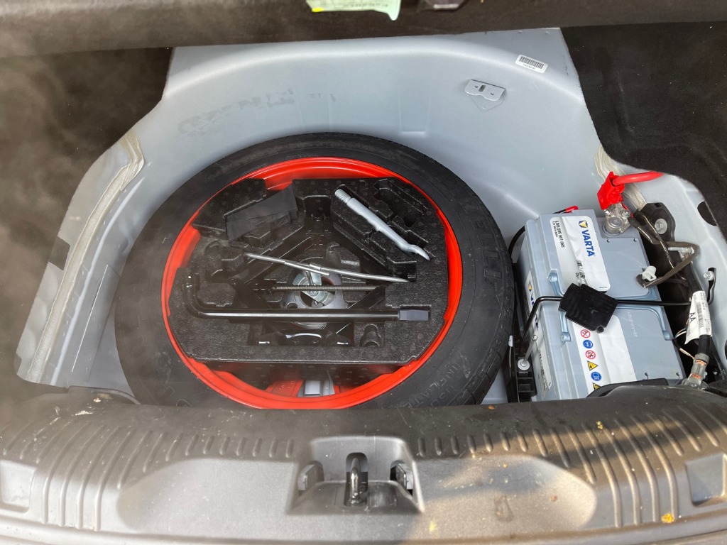 SAJAA05S6FPU70286 Jaguar New Xf