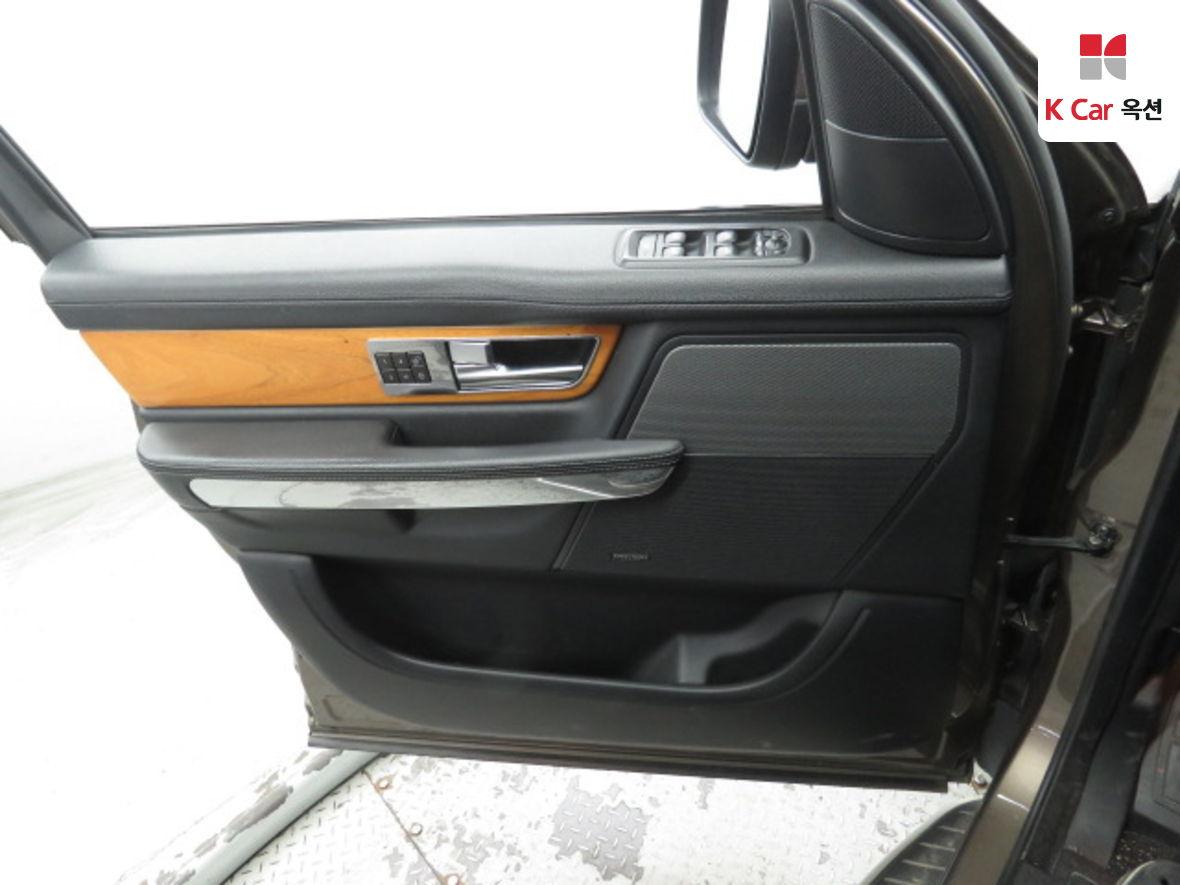 Land Rover RANGE ROVER SPORT 2012 SALLSAAG6CA754119 Image 8