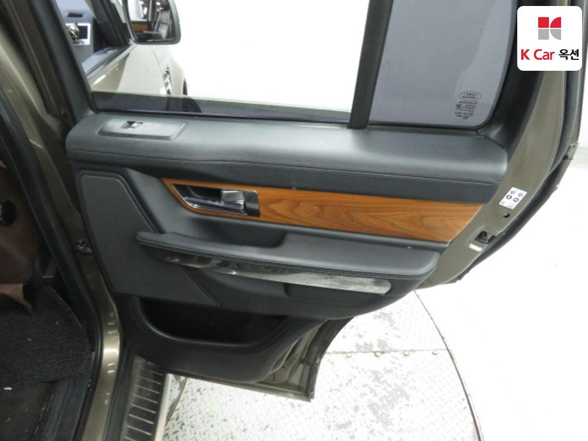 Land Rover RANGE ROVER SPORT 2012 SALLSAAG6CA754119 Image 32