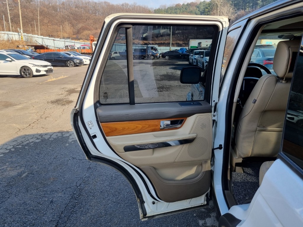 Land Rover RANGE ROVER SPORT 2013 SALLSAAG6DA802271 Image 7