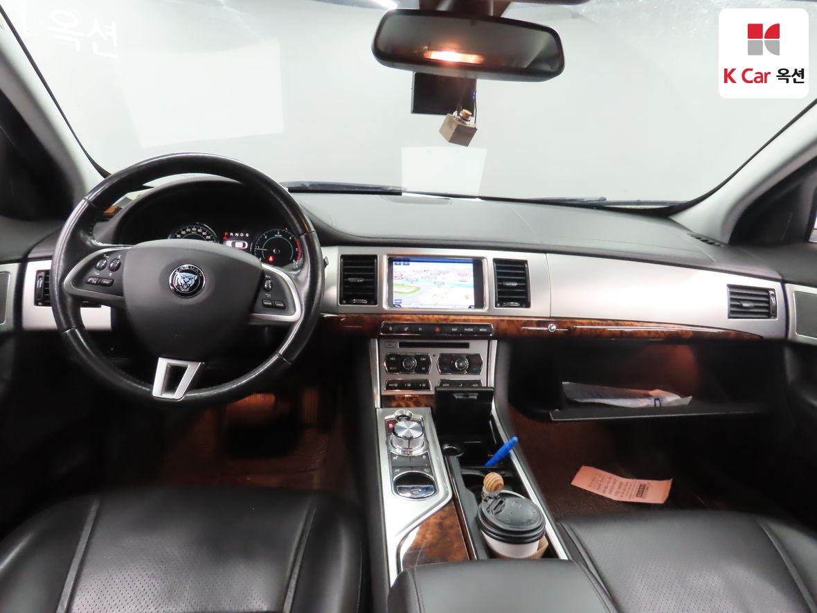 SAJAA064XFNU55186 Jaguar New Xf