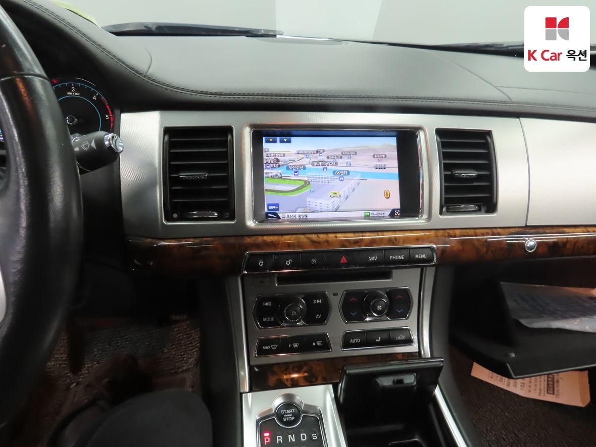 SAJAA064XFNU55186 Jaguar New Xf
