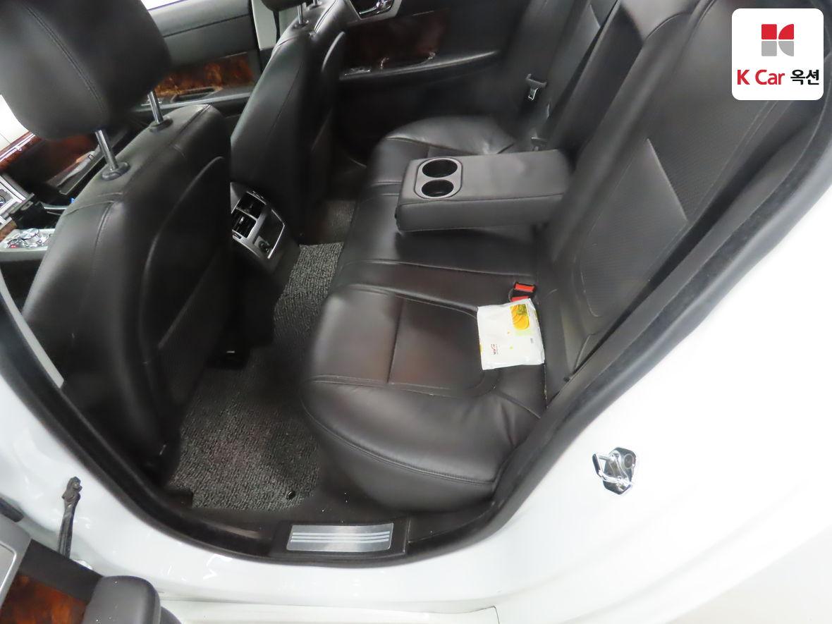 SAJAA064XFNU55186 Jaguar New Xf