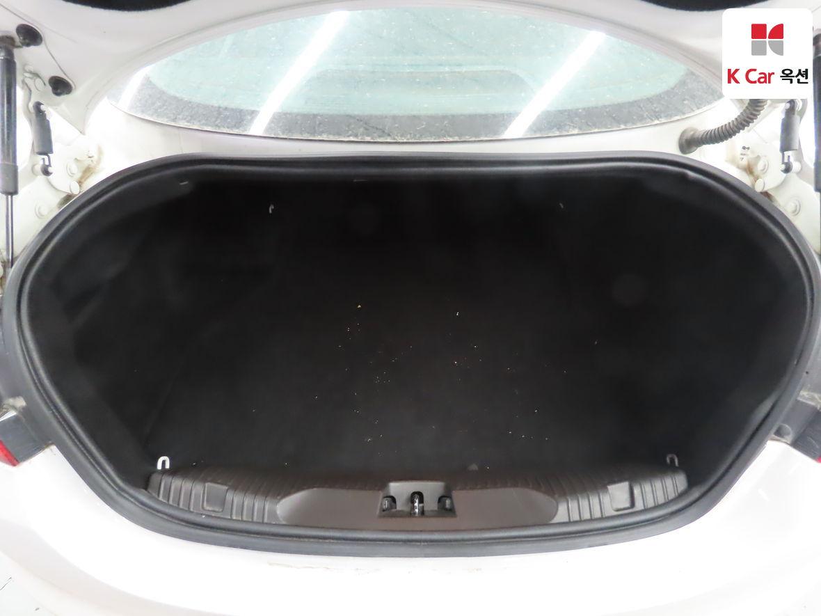 SAJAA064XFNU55186 Jaguar New Xf