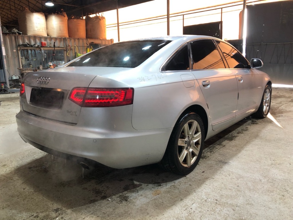 Audi New A6 2010 WAUZZZ4F5AN038714 Image 35