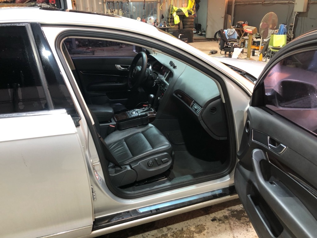 Audi New A6 2010 WAUZZZ4F5AN038714 Image 31