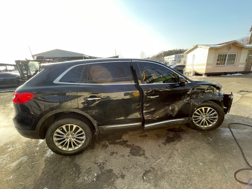 Lincoln MKX 2016 2LMPJ8KP4GBL79629 Image 57