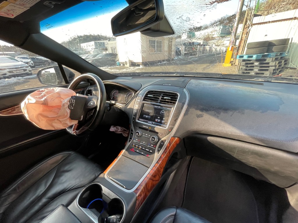 Lincoln MKX 2016 2LMPJ8KP4GBL79629 Image 41