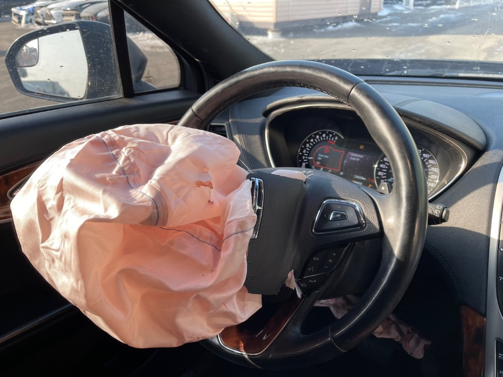 Lincoln MKX 2016 2LMPJ8KP4GBL79629 Image 43