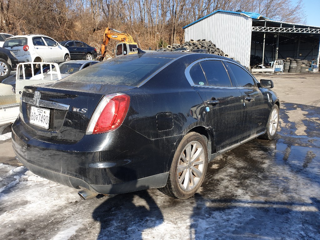 Lincoln MKS 2010 1LNHL9DR6AG600887 Image 37