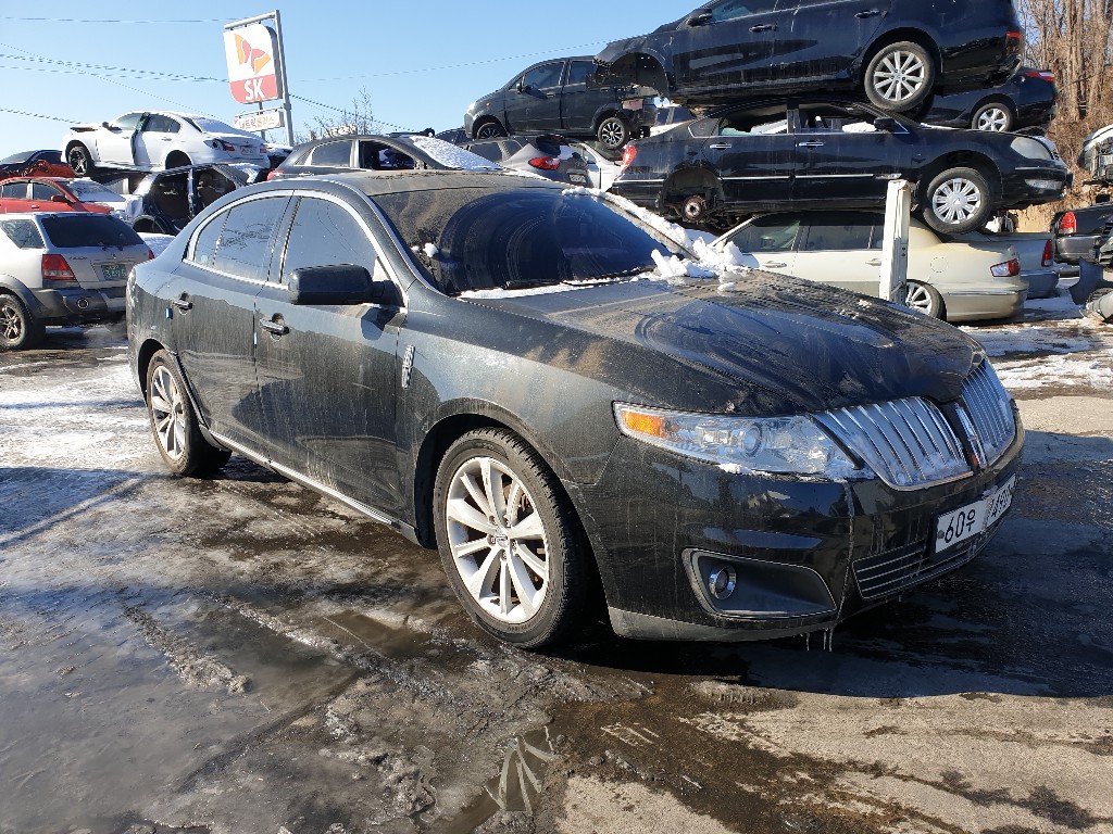 Lincoln MKS 2010 1LNHL9DR6AG600887 Image 39