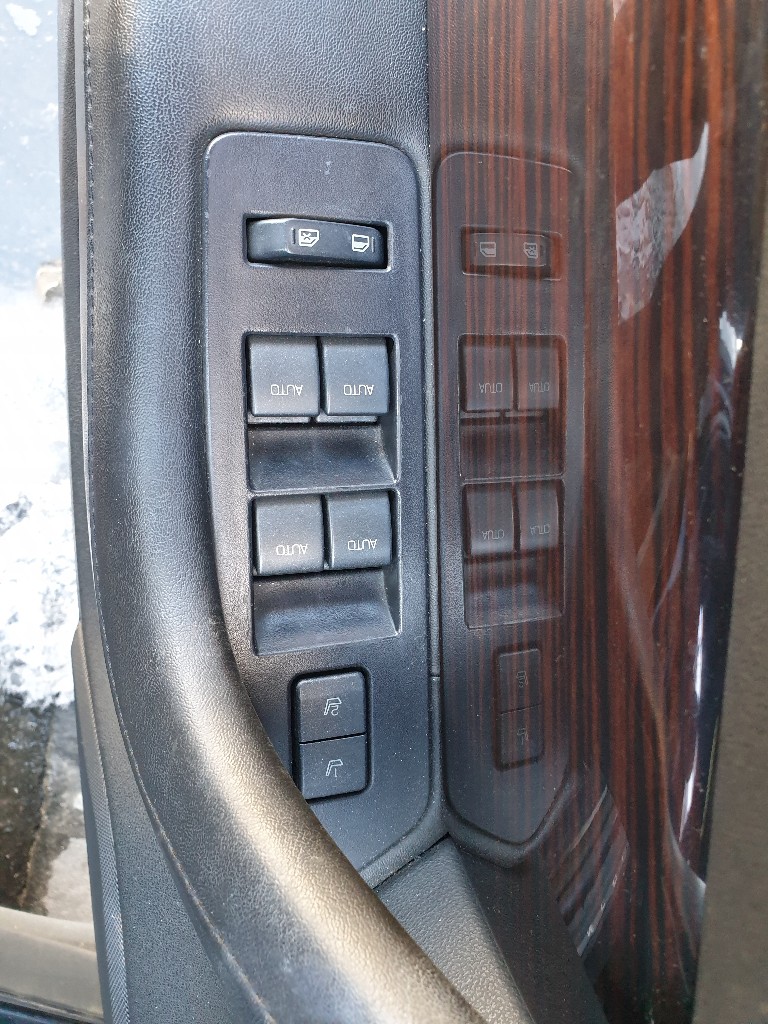Lincoln MKS 2010 1LNHL9DR6AG600887 Image 12