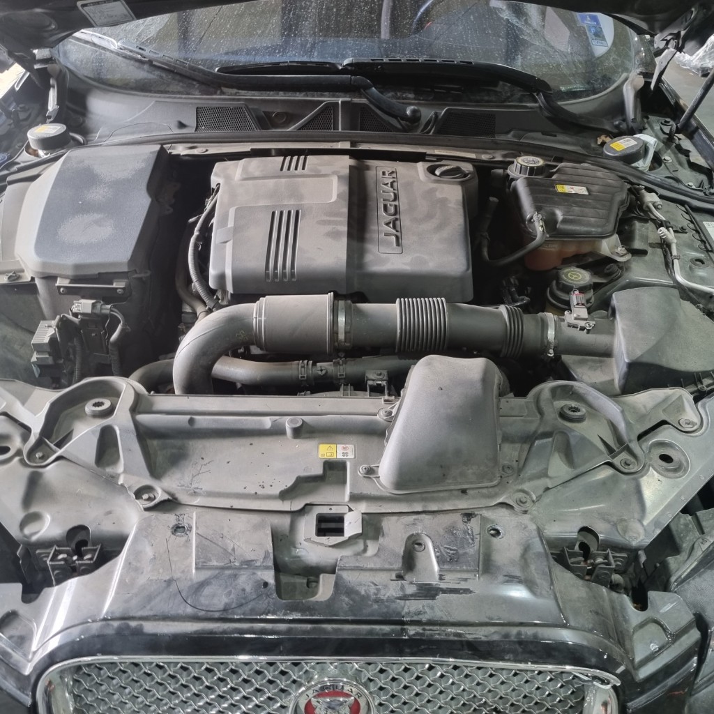 SAJAA05J5FDU53715 Jaguar XF