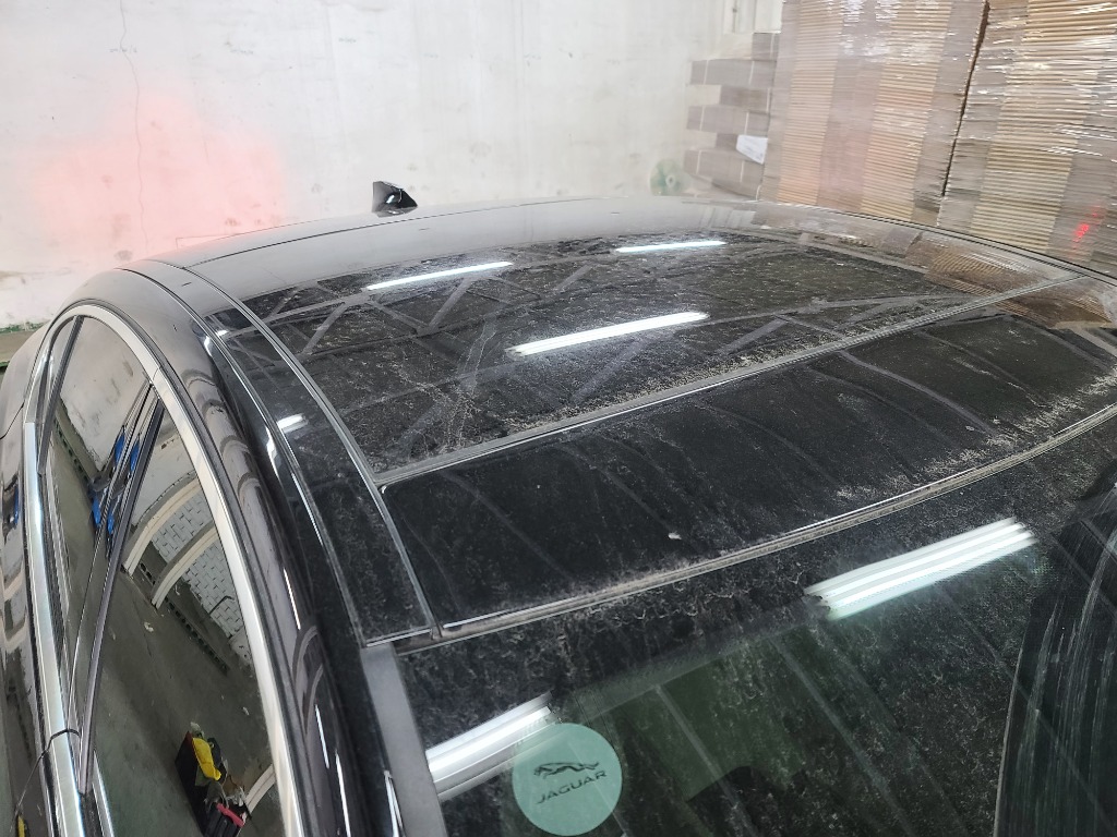 SAJAB4BN8HCP02240 Jaguar Xe 20d