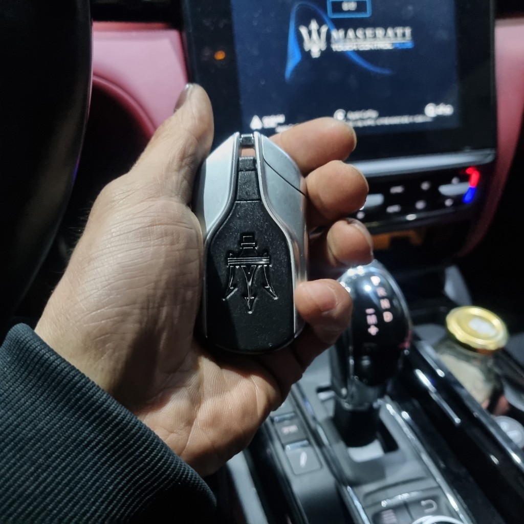 ZAM56TPG3H1195585 Maserati Quattroporte