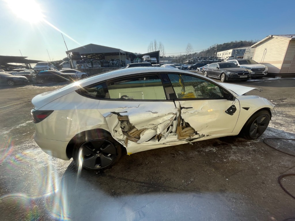 Tesla Model 3 Standrad Range Plus 2022 5YJ3E1EB2NF151316 Image 46