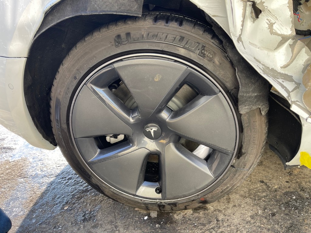 Tesla Model 3 Standrad Range Plus 2022 5YJ3E1EB2NF151316 Image 16