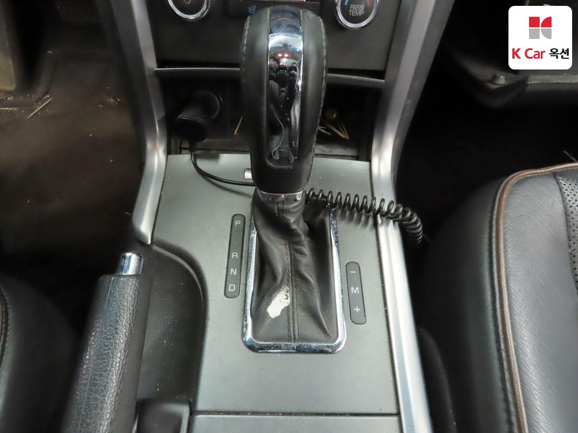 Lincoln New Mkz 2010 3LNHL2GC8AR607878 Image 9