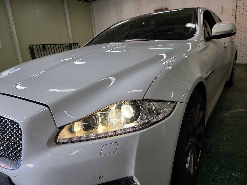 Jaguar Xj 3.0d 2014 SAJAA2223ENV73840 Image 49