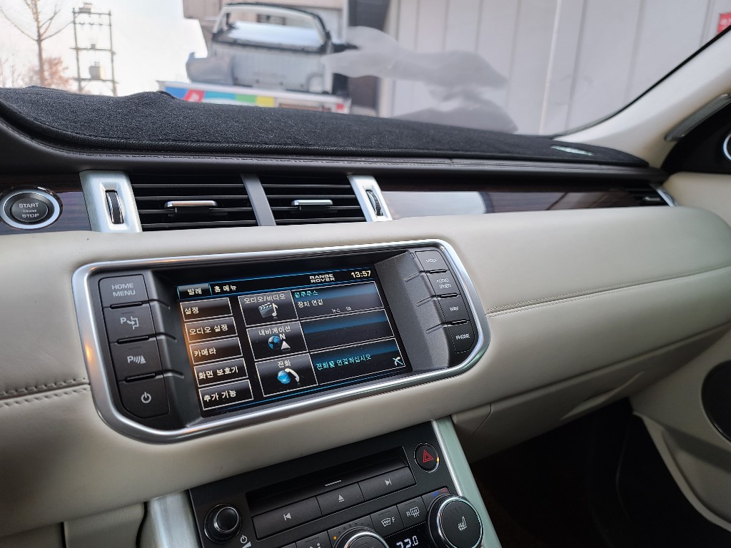 Land Rover RANGE ROVER EVOQUE 2014 SALVA2BEXDH849141 Image 25