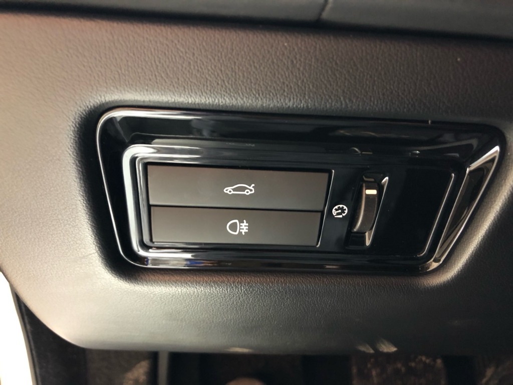 SAJAA2226BNV15832 Jaguar Xj 3.0d