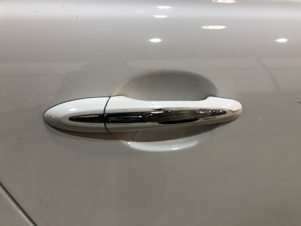 SAJAA2226BNV15832 Jaguar Xj 3.0d