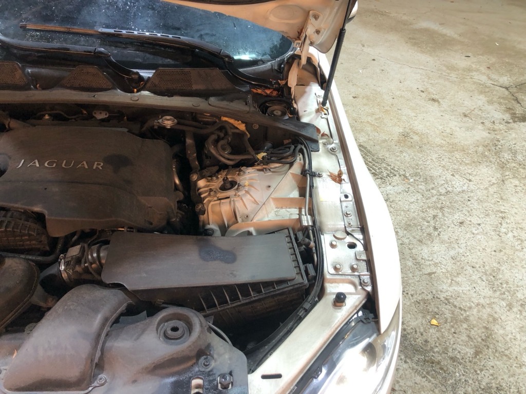 SAJAA2226BNV15832 Jaguar Xj 3.0d