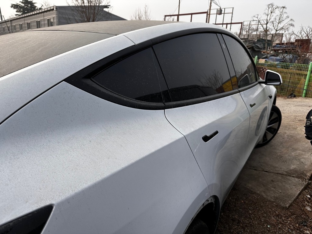 Tesla Model Y 2022 7SAYGDEE6NF416558 Image 7
